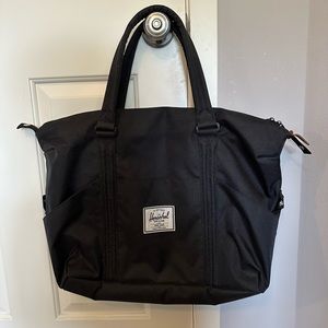 Black Hershel Supply Co Duffle Bag